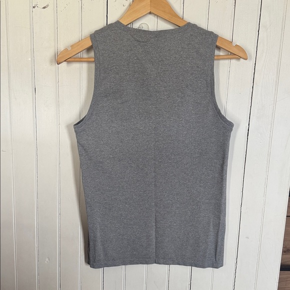 Banana Republic Charcoal Tank Top Size L - Picture 6 of 6